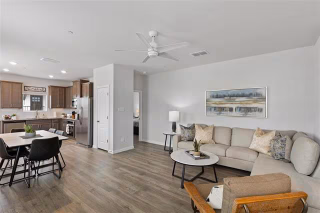 1200 Lamar Drive, Lewisville, TX 75077 photo 3
