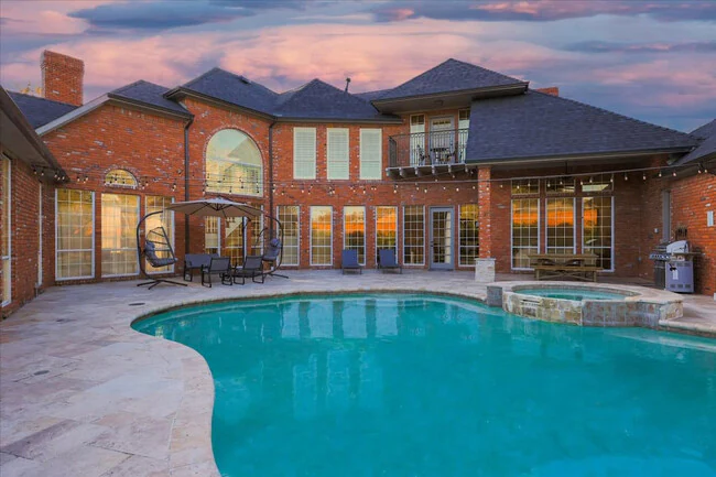904 Tiffany Ln Mesquite, TX 75149 photo 2