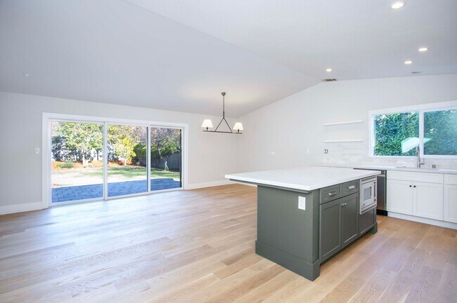 Single Level Home All Remodeled photo 2