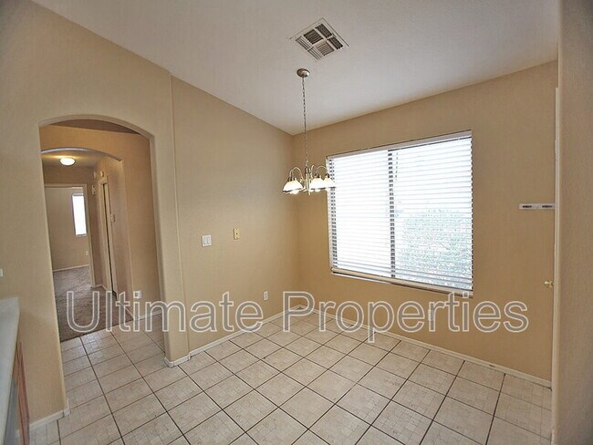 8303 W Monterey Way Phoenix, AZ 85037 photo 5
