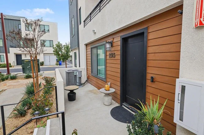 2313 Acara Cir San Diego, CA 92154 photo 3