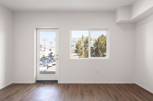 252 Church Ave Chula Vista, CA 91910 photo 3
