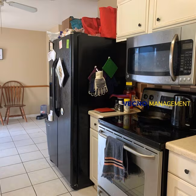 701 Aviation Ave Schertz, TX 78154 photo 2