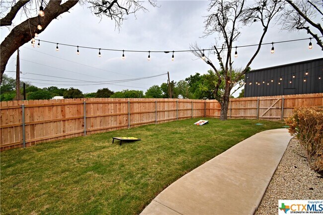 1508 TX-46 New Braunfels, TX 78130 photo 3