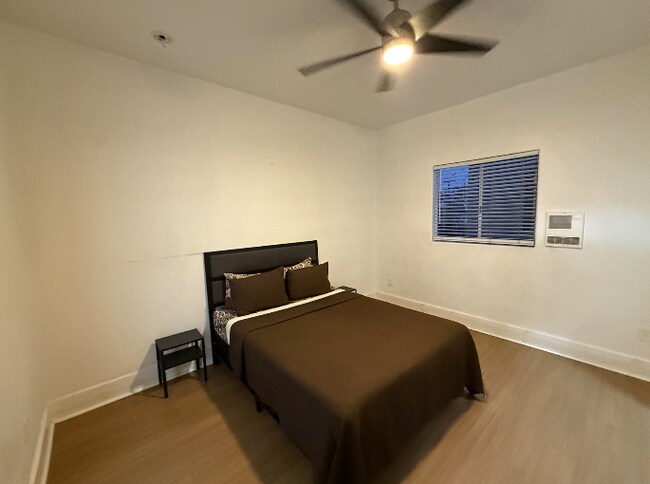 304 E 4th St National City, CA 91950 photo 5