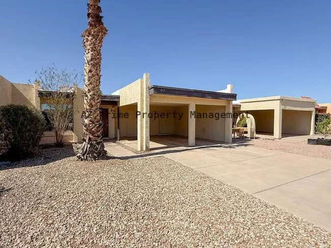 812 W Duke Dr Tempe, AZ 85283 photo 3