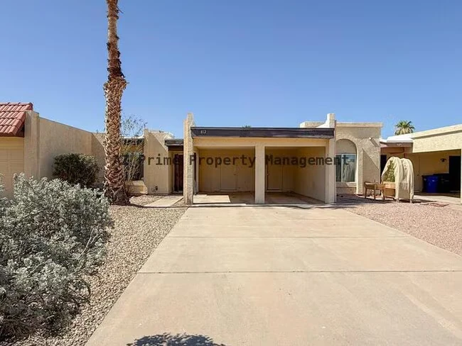 812 W Duke Dr Tempe, AZ 85283 photo 5