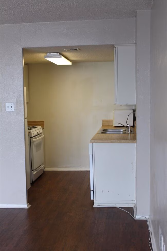 1800 Lavaca St Austin, TX 78701 photo 3