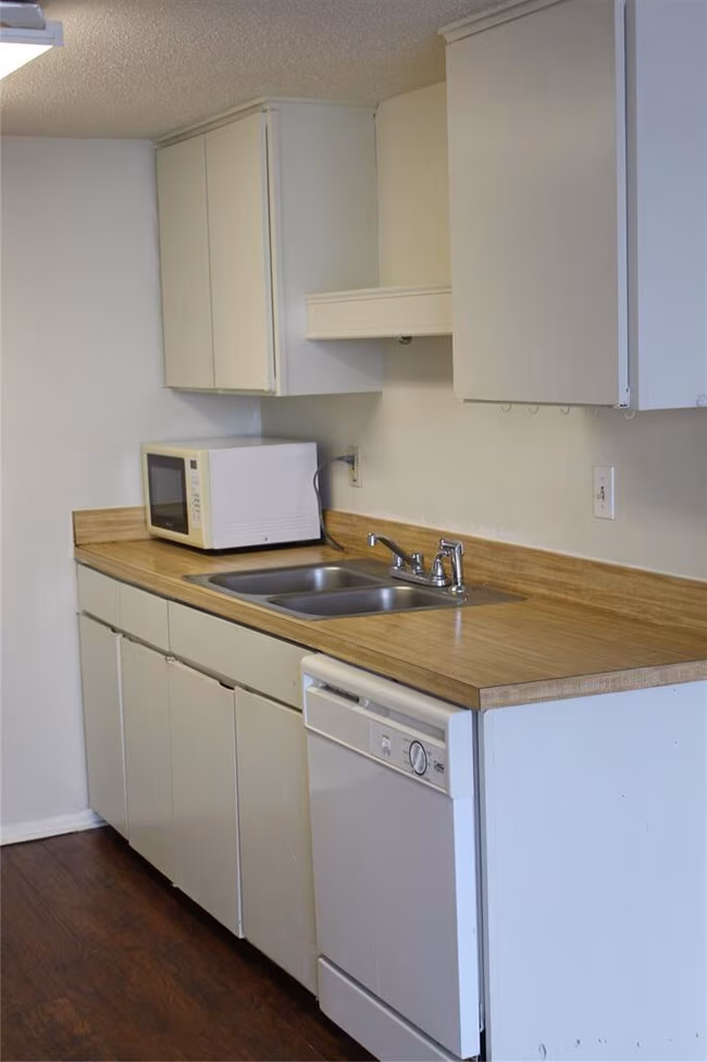 1800 Lavaca St Austin, TX 78701 photo 4