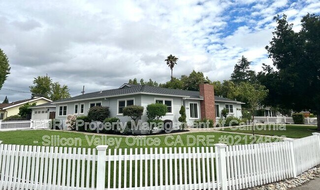 17291 Zena Ave photo 2