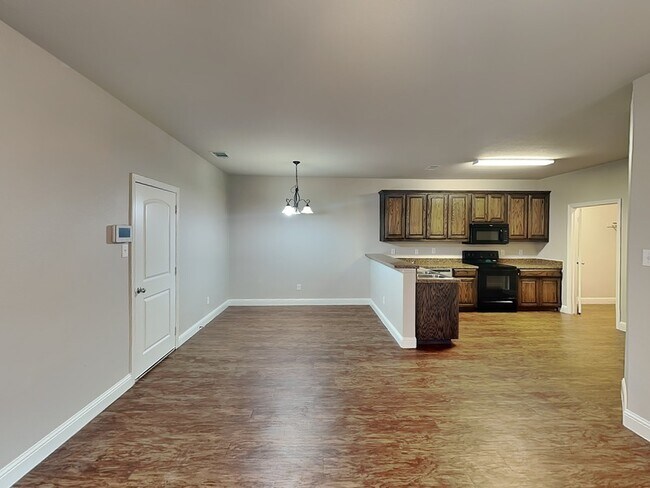 457 Canvas Court, Crowley, TX 76036 photo 4