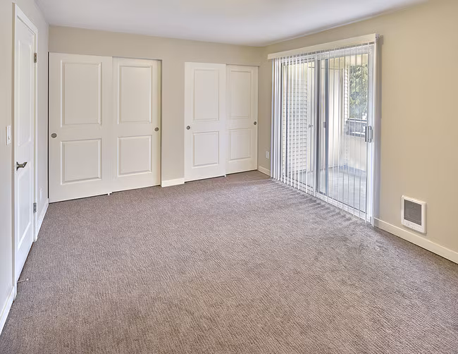 3030 Lake City photo 2