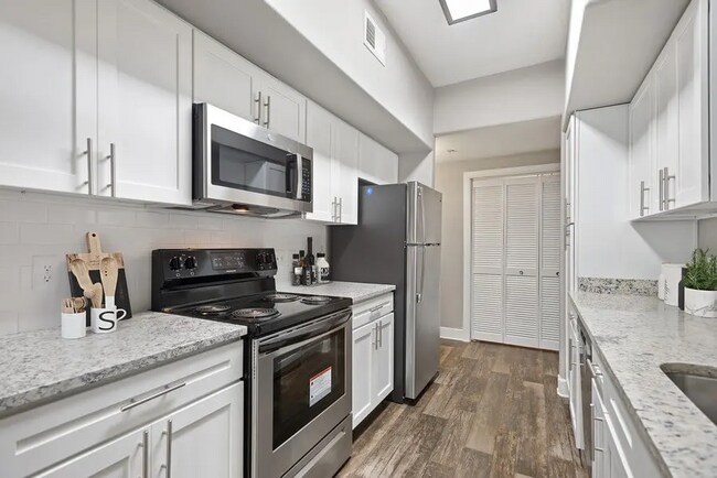 3707 Addicks Clodine Road, Houston, TX 77082 photo 2