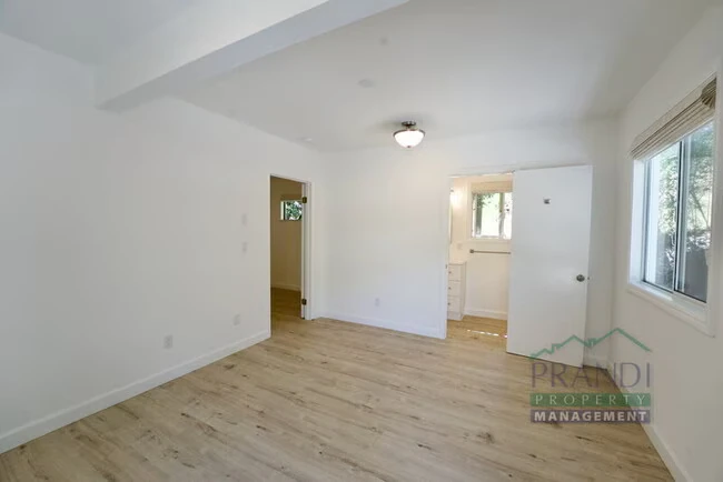 137 Maestro Rd Novato, CA 94947 photo 4