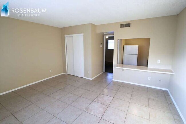 9230 N 6th St Phoenix, AZ 85020 photo 3