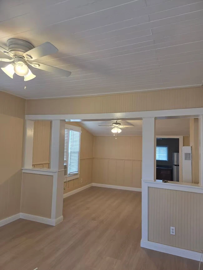 727-727 Broadway St Fairfield, CA 94533 photo 5