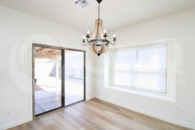 5756 E Flossmoor Cir Mesa, AZ 85206 photo 5