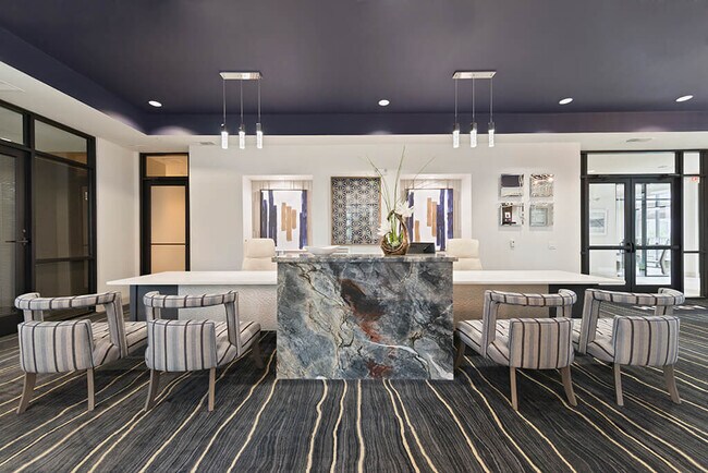 Caroline Uptown West photo 2