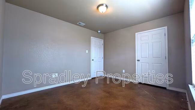 725 Laila Ln Belton, TX 76513 photo 4