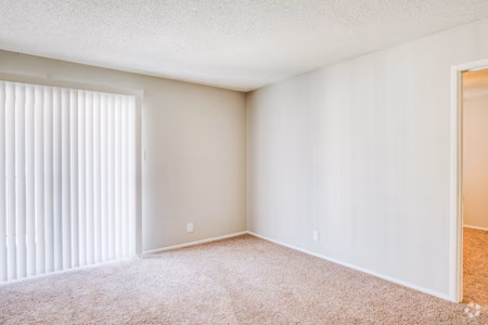 Oaks at Creekside Apartments photo 2