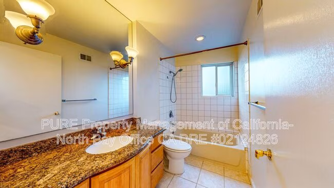 236 San Carlos Ave Sausalito, CA 94965 photo 4