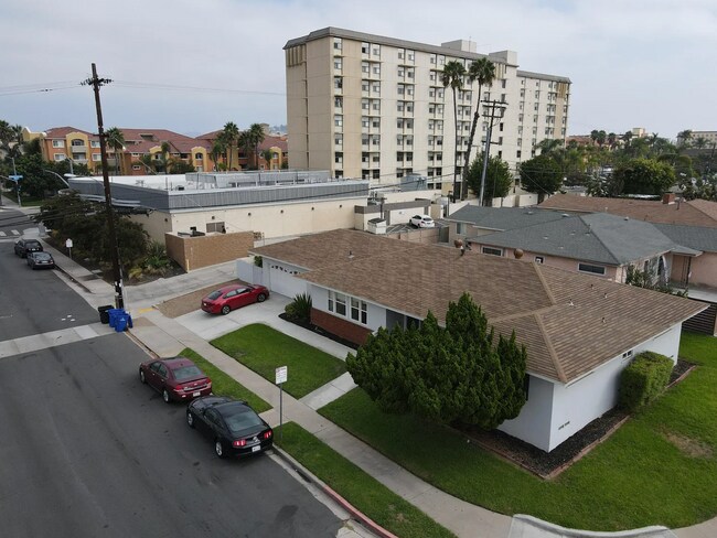 5071 55th St San Diego, CA 92115 photo 2