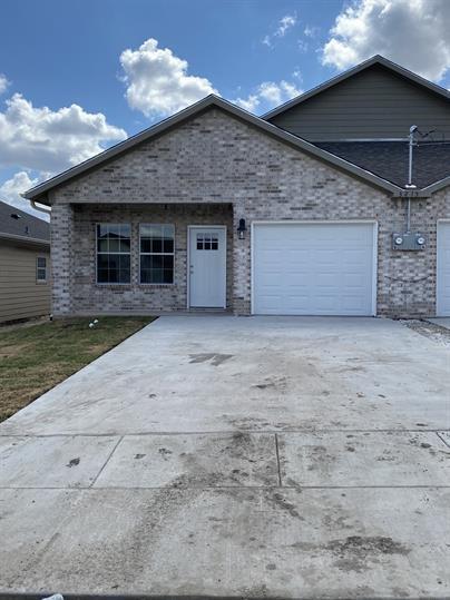 3215 Polk Street, Greenville, TX 75401 photo 2