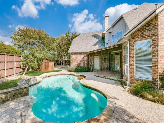 2721 Millwood Drive, Richardson, TX 75082 photo 2