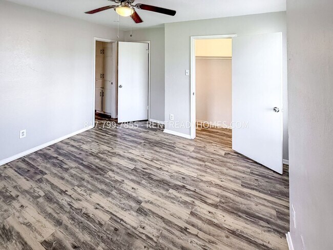 101 Matthew Dr Crowley, TX 76036 photo 5