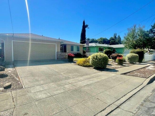 41303 Malcolmson Street, Fremont, CA 94538 photo 3
