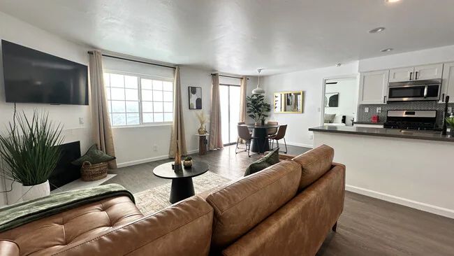 4205 Ohio St San Diego, CA 92104 photo 3