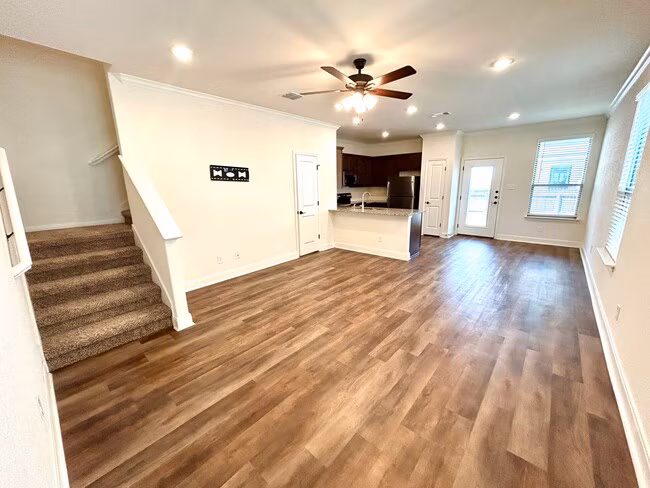 10327 Candlewood Wy San Antonio, TX 78245 photo 3