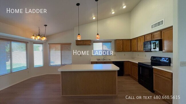 440 N Leoma Ln Chandler, AZ 85225 photo 4