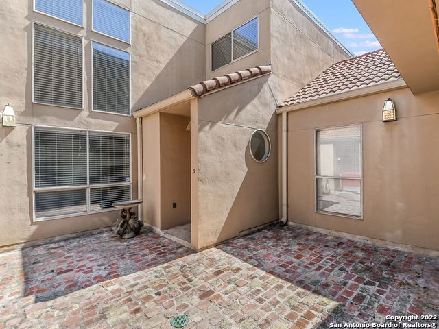 201 W Craig Pl San Antonio, TX 78212 photo 3