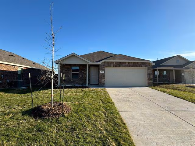 2824 Eppright Drive, Little Elm, TX 75068 photo 2