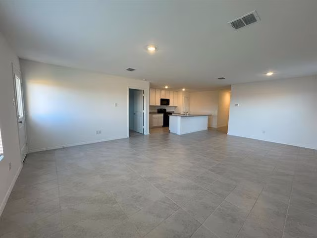 2824 Eppright Drive, Little Elm, TX 75068 photo 5
