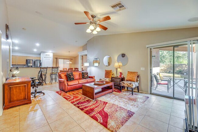 1884 W CALIBERA Ct Casa Grande, AZ 85122 photo 5