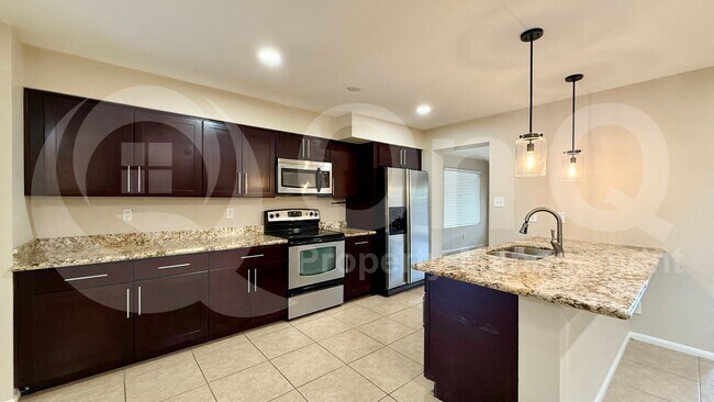 1275 E Loma Vista Dr Tempe, AZ 85282 photo 5