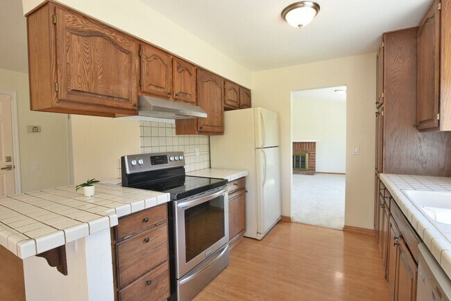 Immaculate 4 Bedroom 2.5 Bath North Milpitas Home photo 2