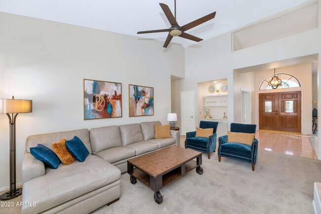 9080 E Hillery Dr Scottsdale, AZ 85260 photo 4