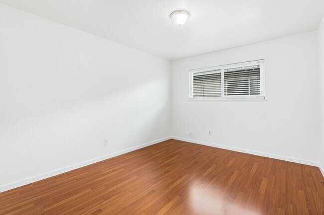248 Greendale Way San Jose, CA 95129 photo 2
