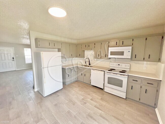 4805 Rainbow Cir Killeen, TX 76543 photo 4