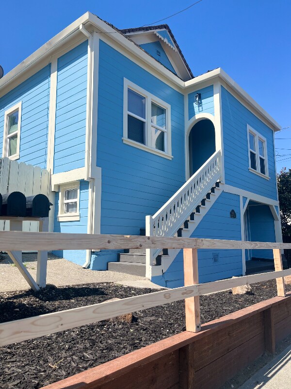 705 Winslow St Crockett, CA 94525