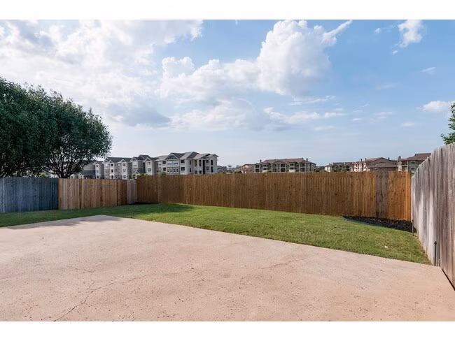 5028 Senator Dr Fort Worth, TX 76244 photo 2