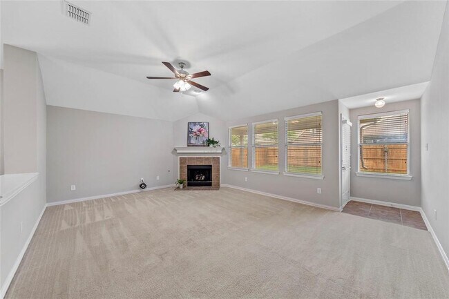 922 Fulbourne Drive, Anna, TX 75409 photo 3