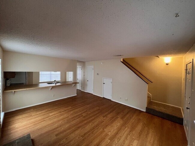 3308 Dunliegh Dr Austin, TX 78745 photo 5