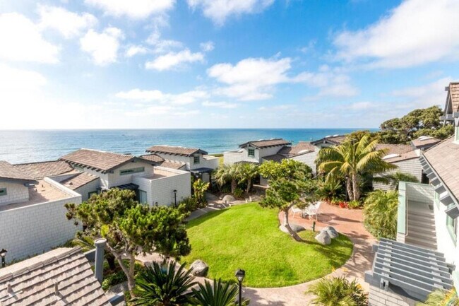 1400 Ocean Ave Del Mar, CA 92014 photo 3