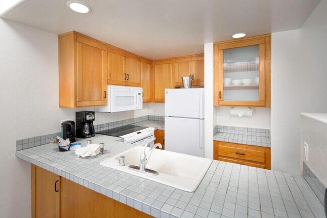1400 Ocean Ave Del Mar, CA 92014 photo 5