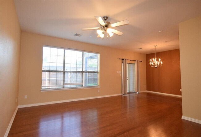 2276 Fletcher Trail Plano, TX 75025 photo 3
