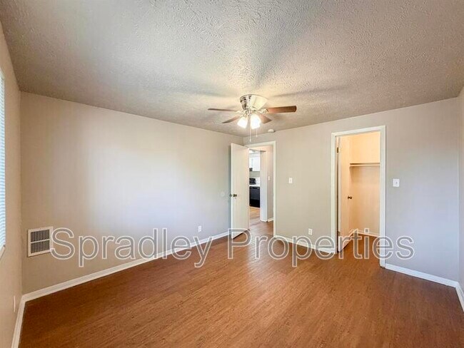 608 John Paul Jones Dr Temple, TX 76504 photo 4